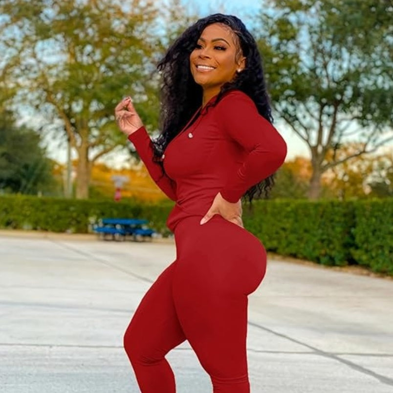 Women's Two Piece Set - Chic and Comfortable Bodycon Sweatsuit