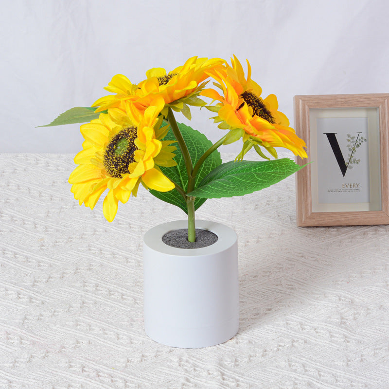 Sunflower LED Lamp 🌻 - Soft Light &amp; Elegant Decoration