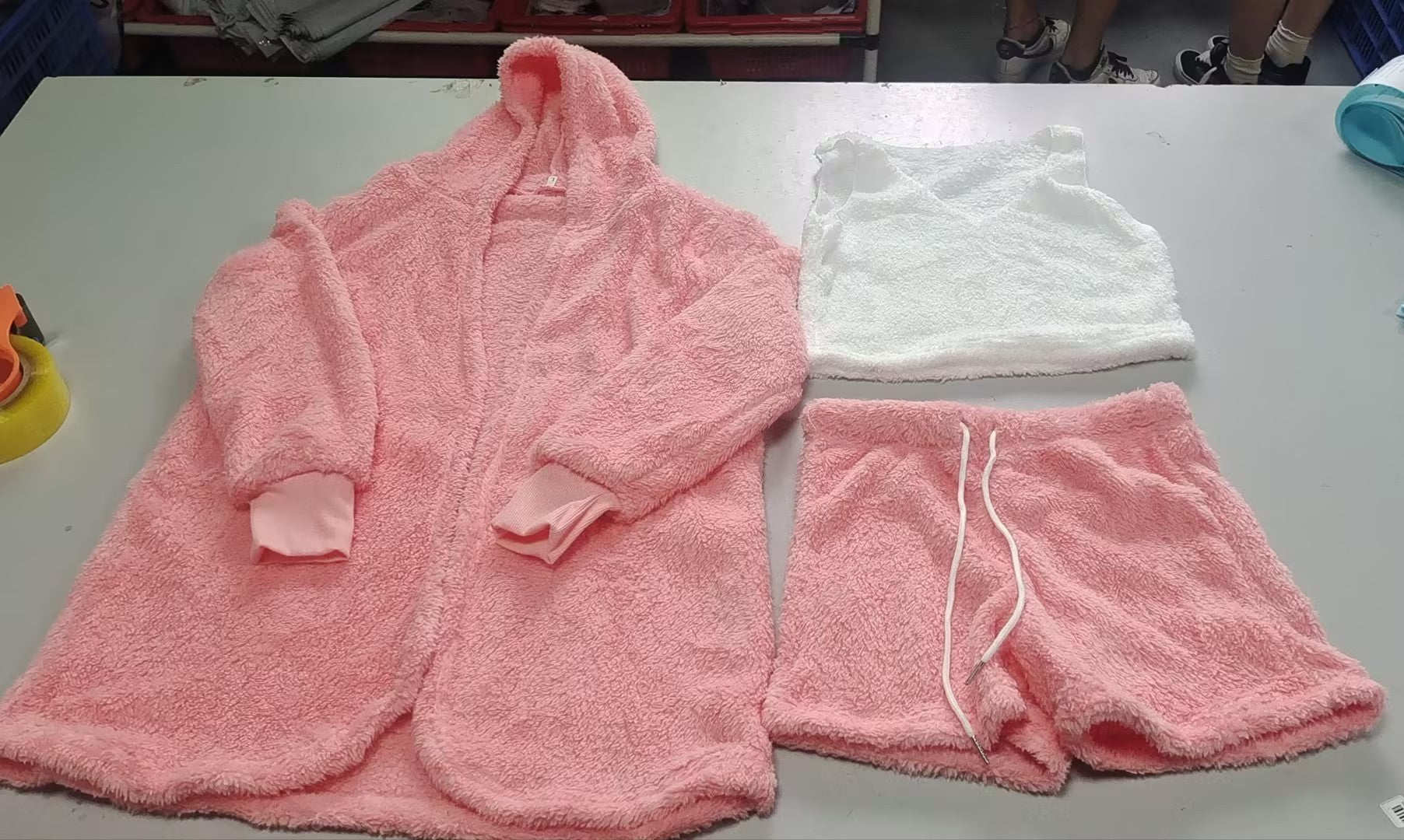 Ensemble Pyjama 3 Pièces pour Femme – Débardeur Court à Manches Longues et Short à Cordon de Serrage 💖