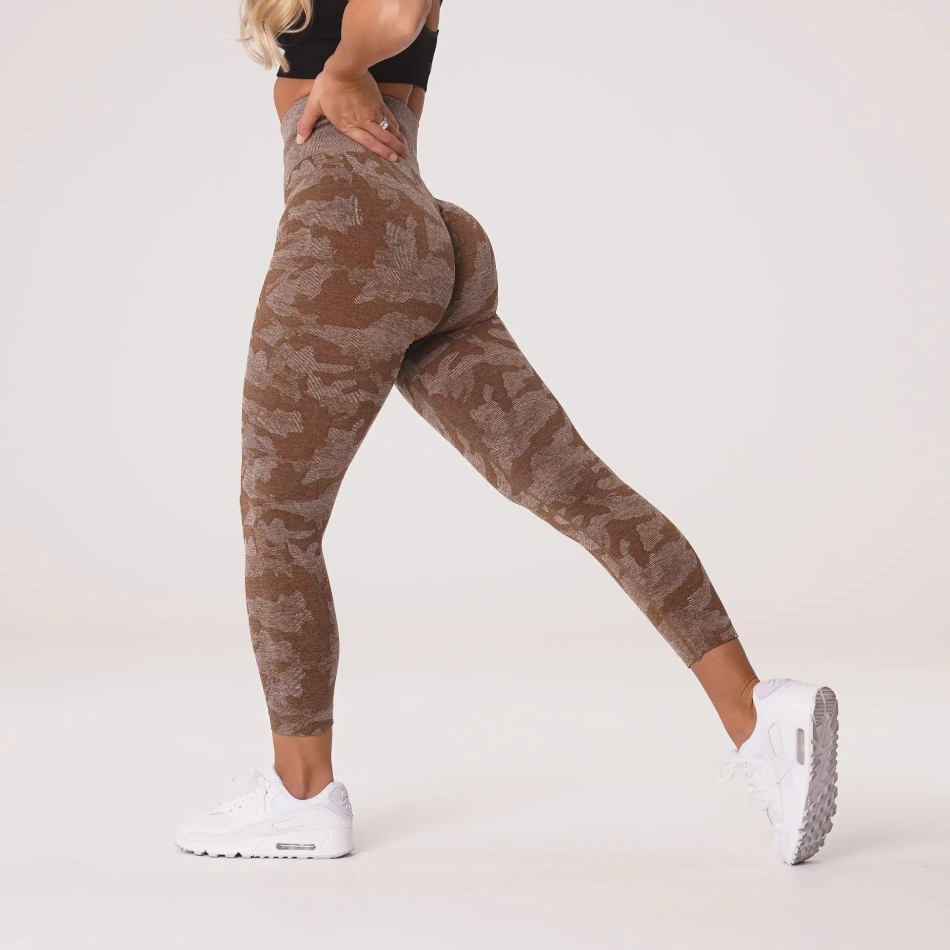 Seamless Camouflage Yoga Leggings - Women's Fitness and Sport