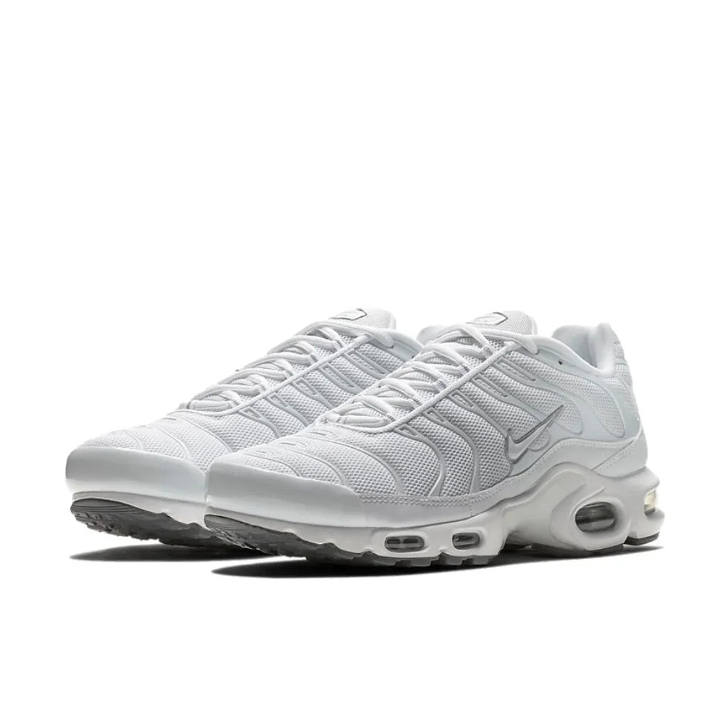 Nike New Air Max Plus Low Men's and Women's Sneakers Trendy Fashion clunky shoes Comfortable and wearable Sneakers solid white