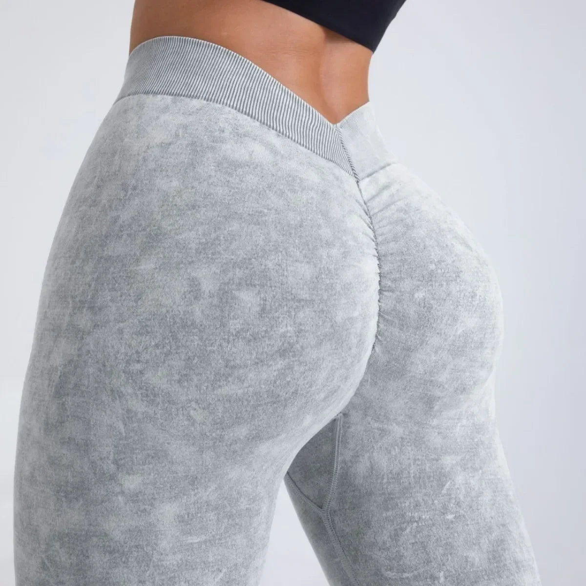 Women's V-Back Yoga Leggings – Push-Up &amp; Seamless 🏋️‍♀️🔥