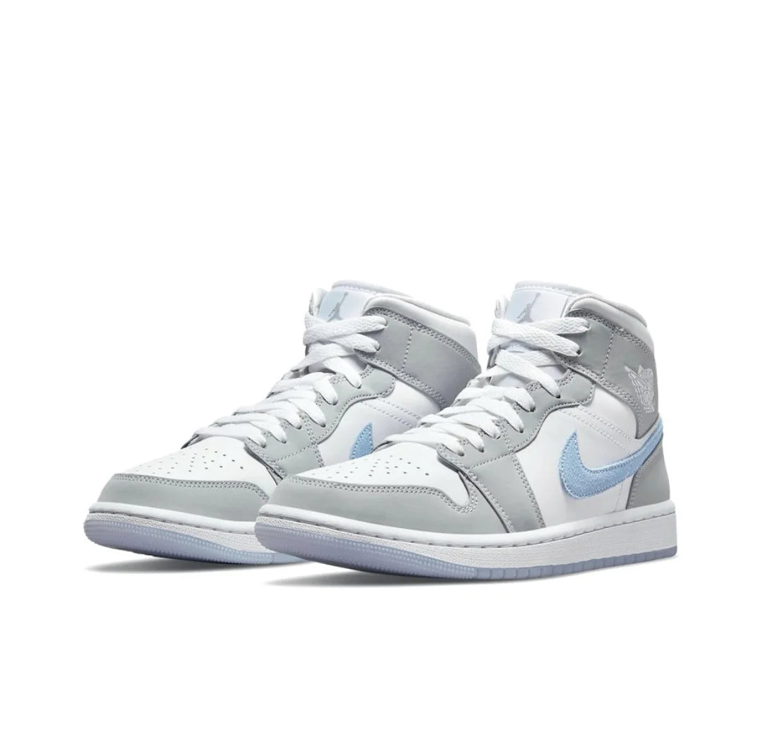 Nike Air Jordan 1 Medium Cut Basketball Shoes zapatillas de mujer Casual sneaker White