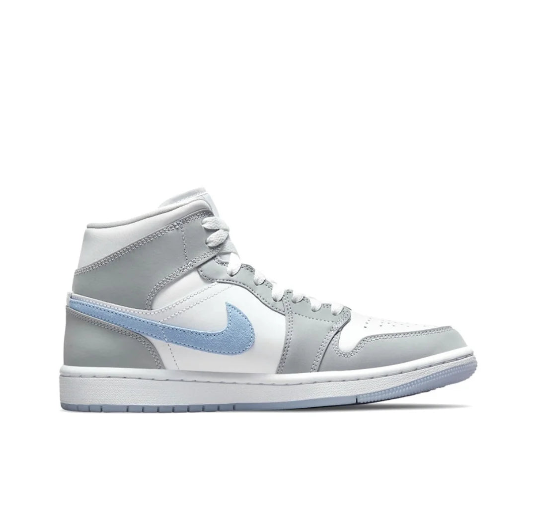 Nike Air Jordan 1 Medium Cut Basketball Shoes zapatillas de mujer Casual sneaker White