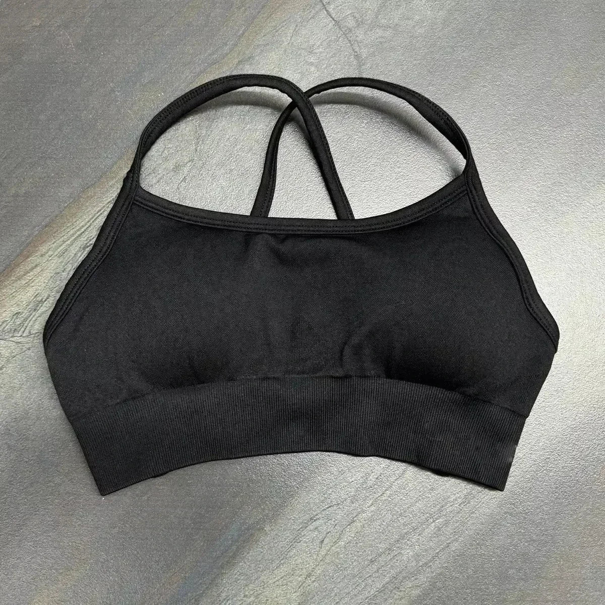 Dynamic Backless Sports Bra Women Seamless Yoga Top Bra Medium Support Padded Gym Crop Top Stretchy Fitness Sports Top