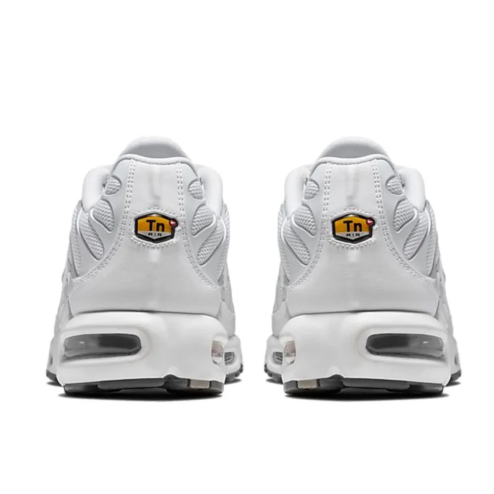 Nike New Air Max Plus Low Men's and Women's Sneakers Trendy Fashion clunky shoes Comfortable and wearable Sneakers solid white